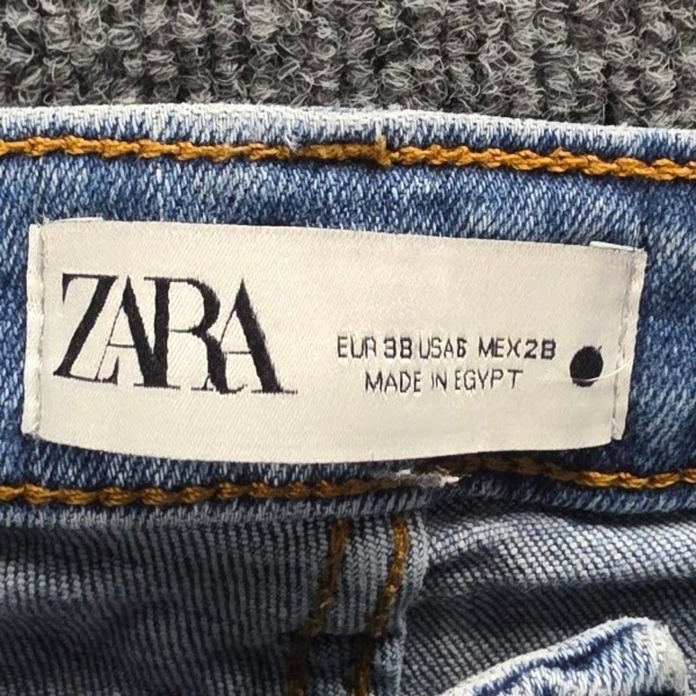Zara The Skinny Jeans Womens‎ 6 Medium Wash Distressed Frayed Stepped Hem Blue - Picture 4 of 12